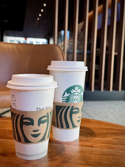 Starbucks Picture 3