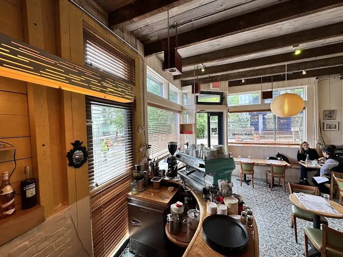 Cafe Gitane Picture 10