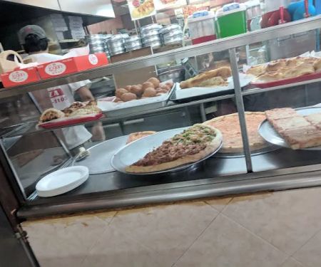 Lefrak Pizza