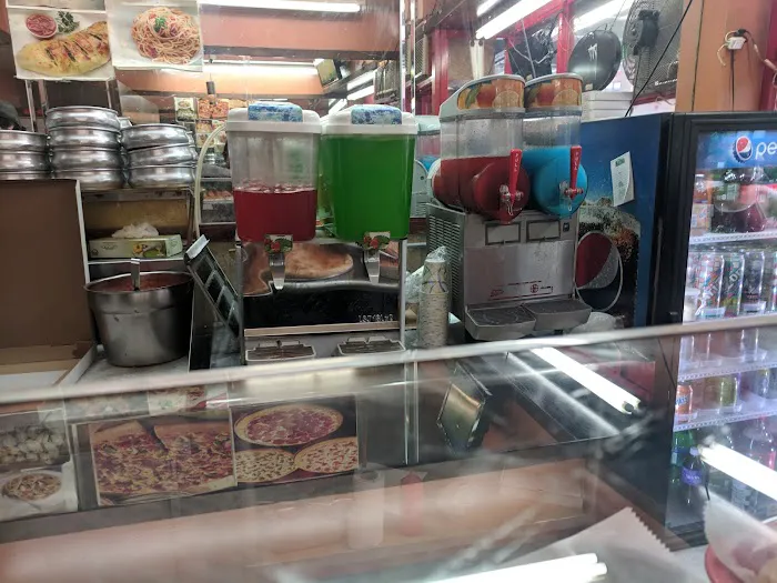 Lefrak Pizza Picture 5