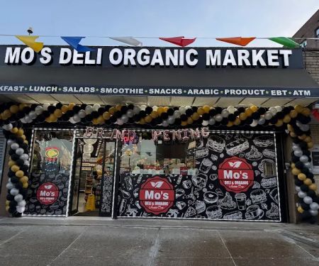 Mo's deli organic market