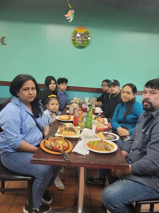 Taqueria Revolucion Picture 5