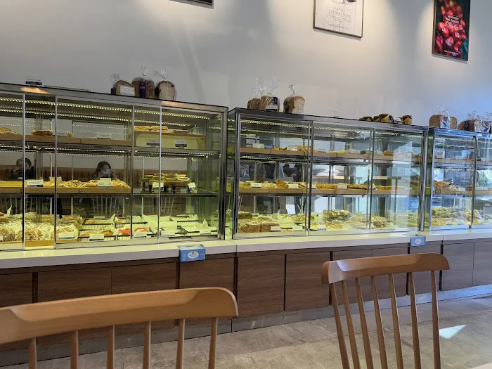 Paris Baguette Picture 9