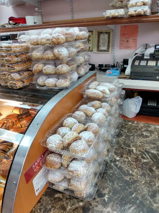 Levy's Bakery Picture 2