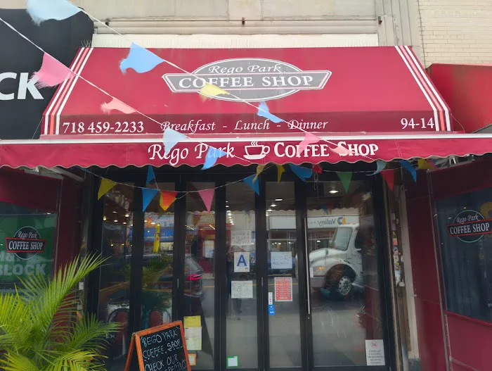 Rego Park Cafe Picture 8