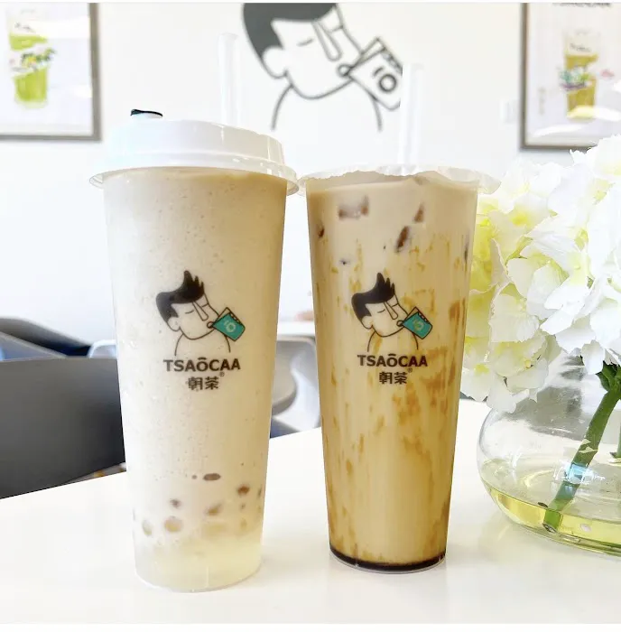朝茶 Tsaocaa bubble tea store Picture 9