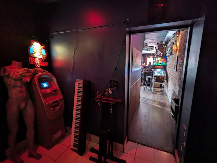 Jones Bar Picture 1