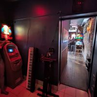 Jones Bar ico