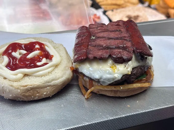 Madison Deli & Grill Picture 2