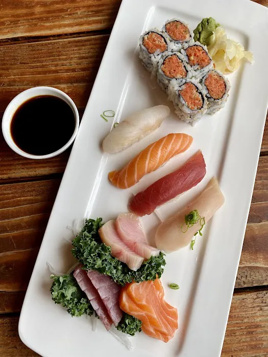 Jin Noodle Sushi Picture 8