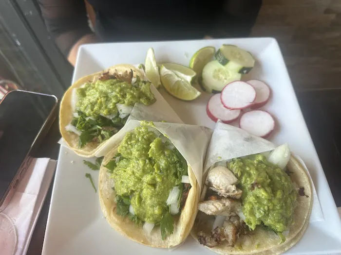 Las Margaritas Picture 8