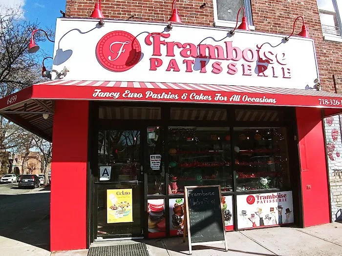 Framboise Patisserie Picture 3
