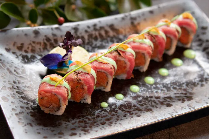 Yuzu Sushi Japanese Cuisine Picture 2