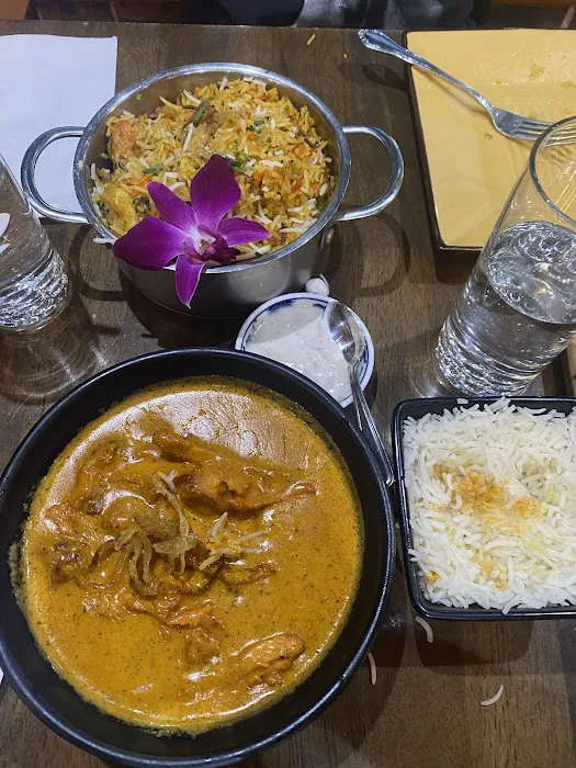 Aroma Indian Cuisine Picture 8