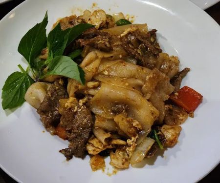 Nur Thai