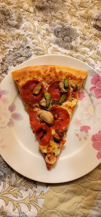 Little Caesars Pizza Picture 6