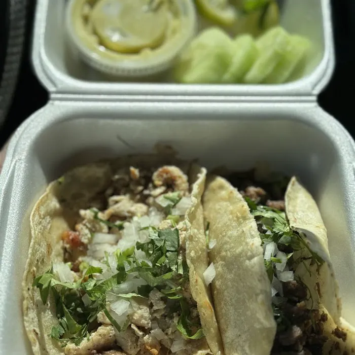 Tacos Super Rancho Picture 4