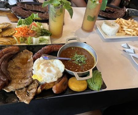 Paraiso Colombiano