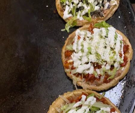 QUESADILLAS LARUE