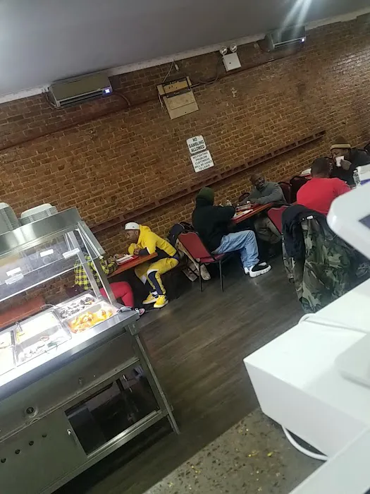 Comoe Buffet Soul Food Picture 9