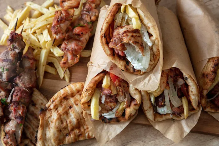 Gyro Guys Picture 6