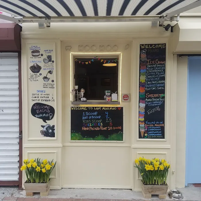Lady Moo Moo Ice Cream Picture 6