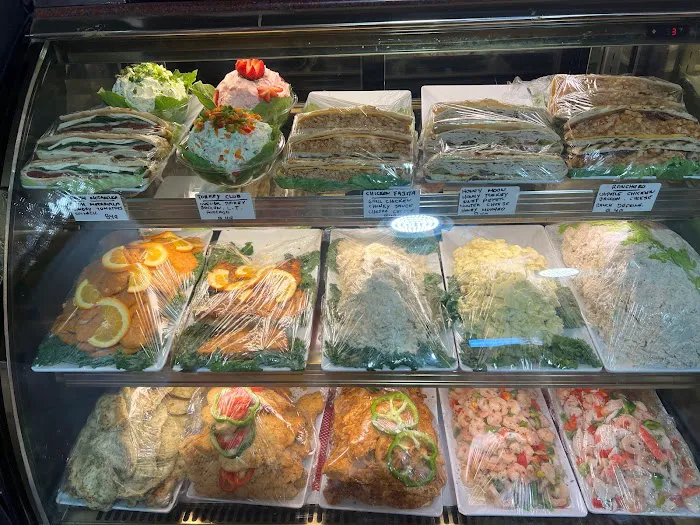 Kiwi Gourmet Deli & Grill Picture 7