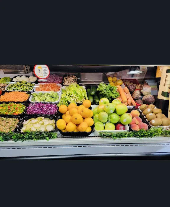 Kiwi Gourmet Deli & Grill Picture 2