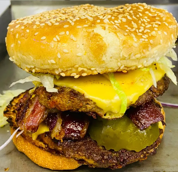 855 Knickerbocker Gourmet Deli Picture 10