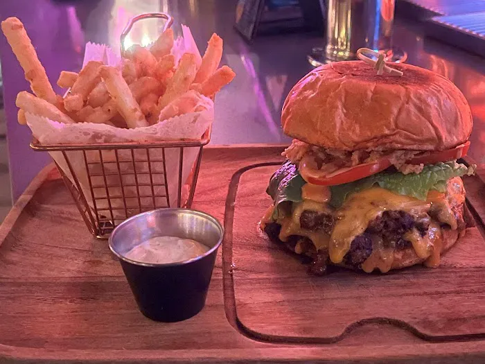Kafe .Brunch Steaks Burgers Taco Bar Picture 7