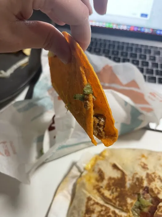Taco Bell Cantina Picture 2