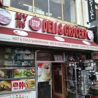 Quick Bus Stop Deli & Grocery ico