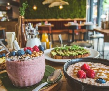 How Breakfast Restaurants Are Innovating With Healthy Alternatives