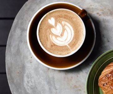 Discovering Coffee Shops That Offer Specialty Roasts Paired With Seasonal Pastries