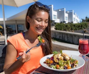 How Mediterranean Restaurants Are Making Healthy Eating Exciting