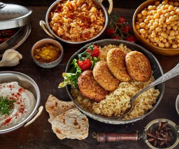 How Middle Eastern Restaurants Are Incorporating Local Ingredients Into Traditional Dishes