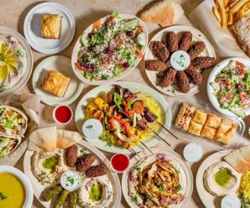 How Mediterranean Restaurants Are Creating Seasonal Menus That Celebrate Freshness