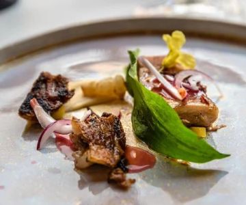 Discovering Breakfast Restaurants That Feature International Fusion Dishes