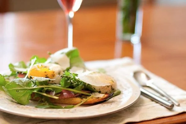 How Breakfast Restaurants Are Using Locally Sourced Ingredients to Enhance Flavors