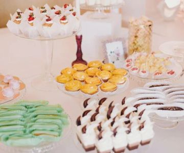 How Dessert Shops Are Using Seasonal Ingredients to Offer One-of-a-Kind Creations