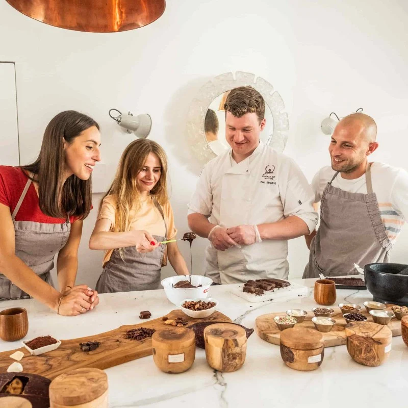 Exploring Chocolate Shops That Pair Flavors With Expert Craftsmanship