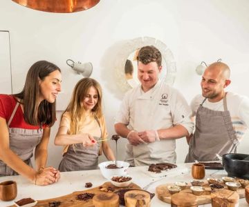 Exploring Chocolate Shops That Pair Flavors With Expert Craftsmanship