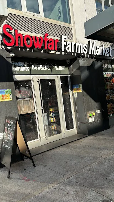 Showfar Farms Market Picture 9