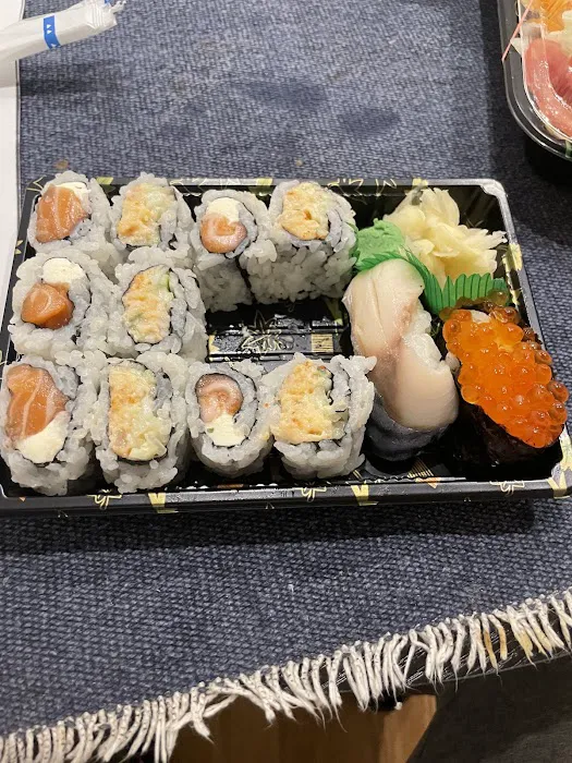 Sakura Tokyo Picture 3