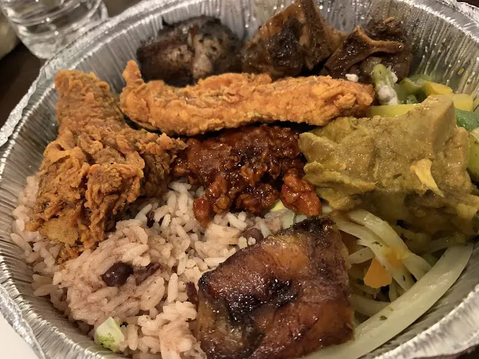 Hunter's Spice Grill Picture 6