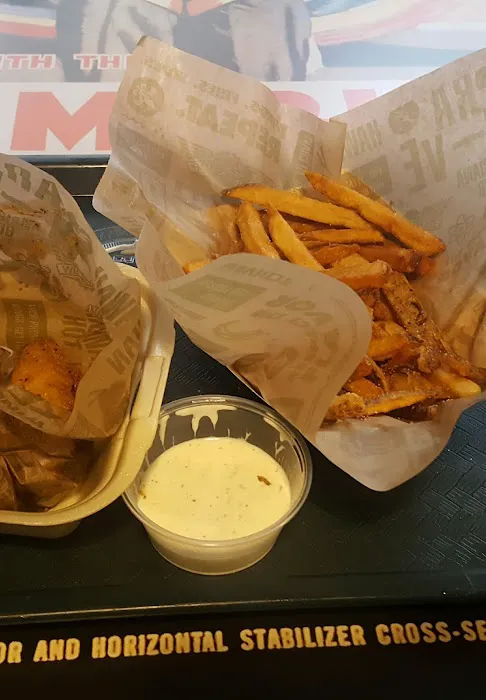 Wingstop Picture 10