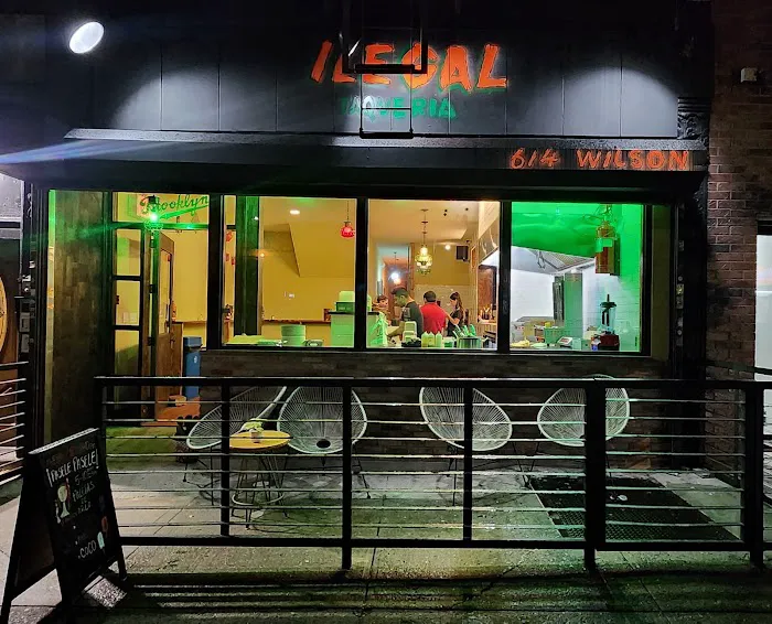 Ilegal Taqueria Picture 3
