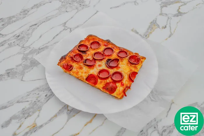 Joe & John's Pizzeria Picture 6