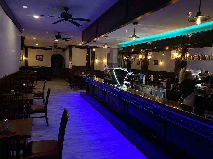 Eagles Bar & Grill Picture 2