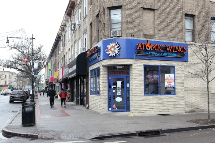 Atomic Wings Picture 6
